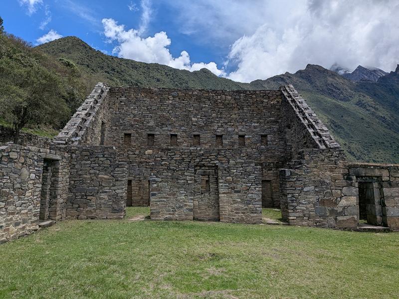 Choquequirao plaza.jpg