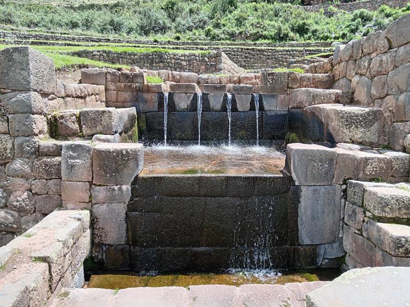 Sitio arqueologico de Tipón.jpg