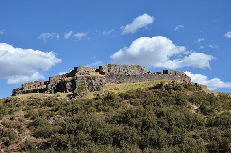Incká pevnost Puca Pucara - panoramio.jpg